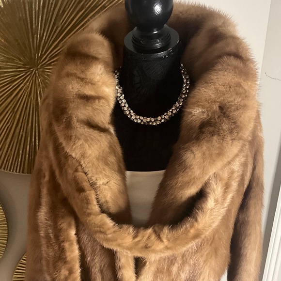 **Vintage Genuine Mink Coat with Fur Belt** - Picture 1 of 9